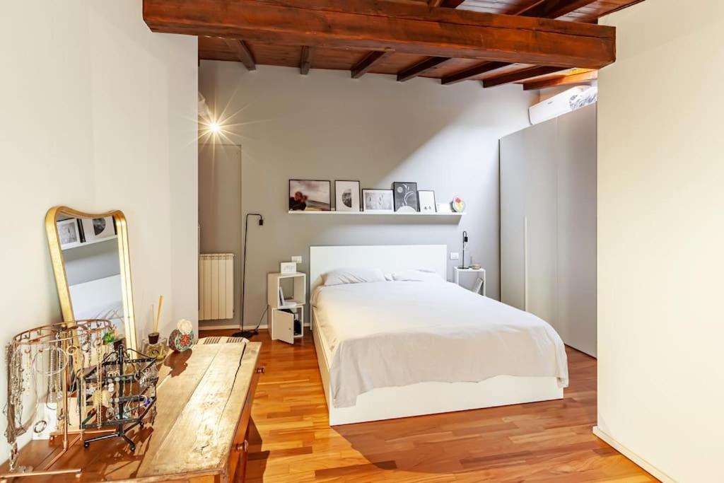 Apartament Elegante Loft Su 2 Piani A 5 Minuti Da San Siro Mediolan Zewnętrze zdjęcie